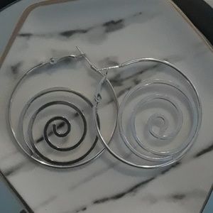 Swirly hoop earrings